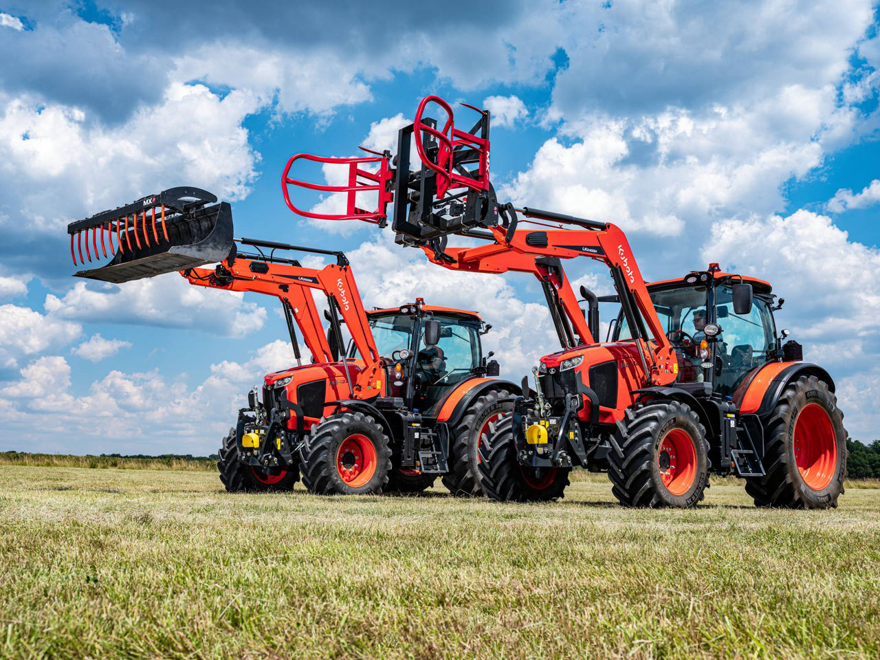 Трактор Kubota M6142 foto 1