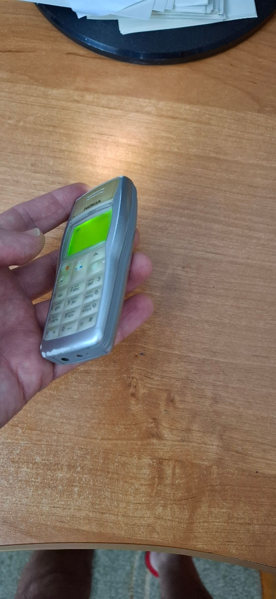 Nokia 1100 foto 2
