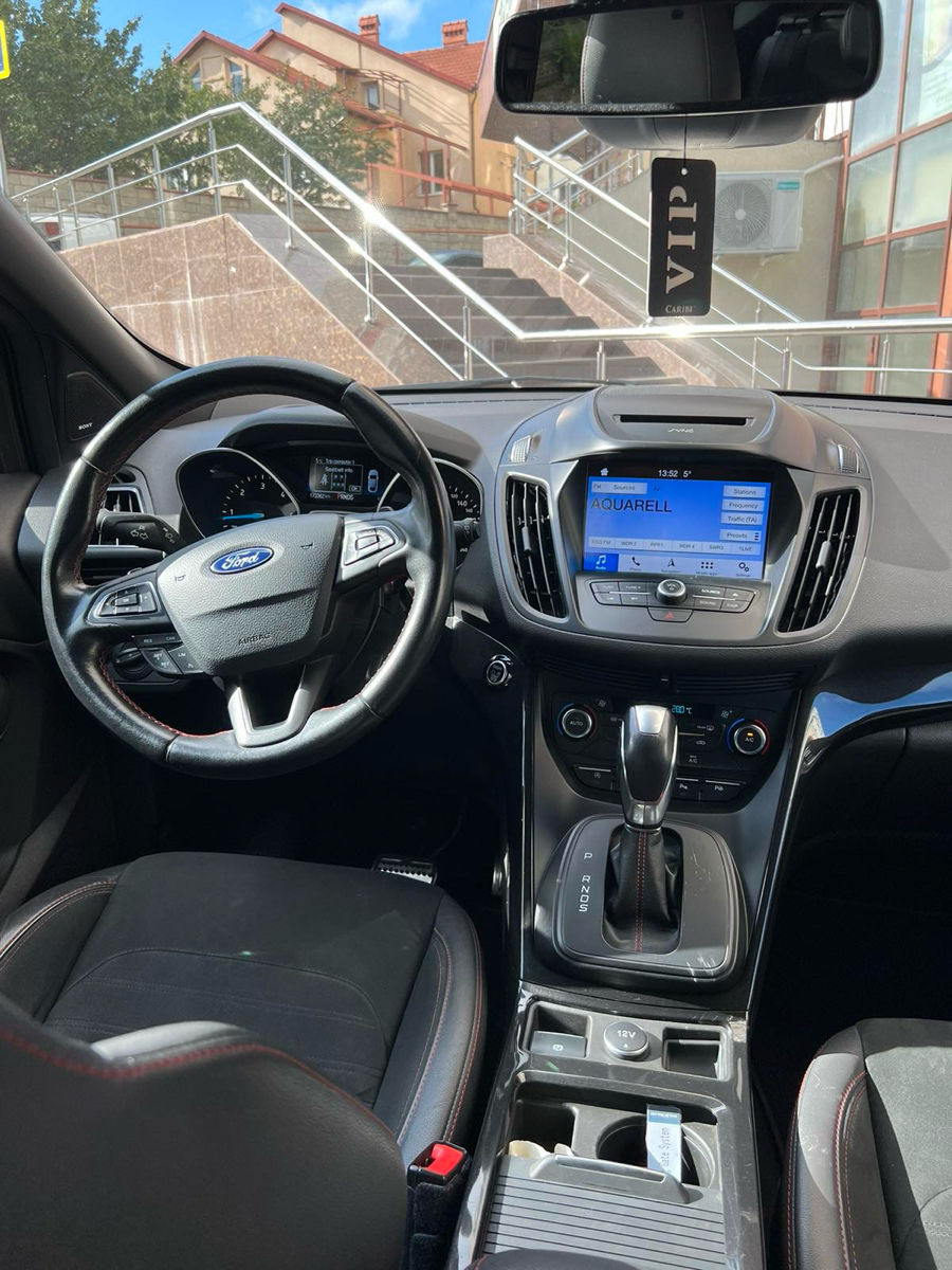 Ford Kuga фото 4