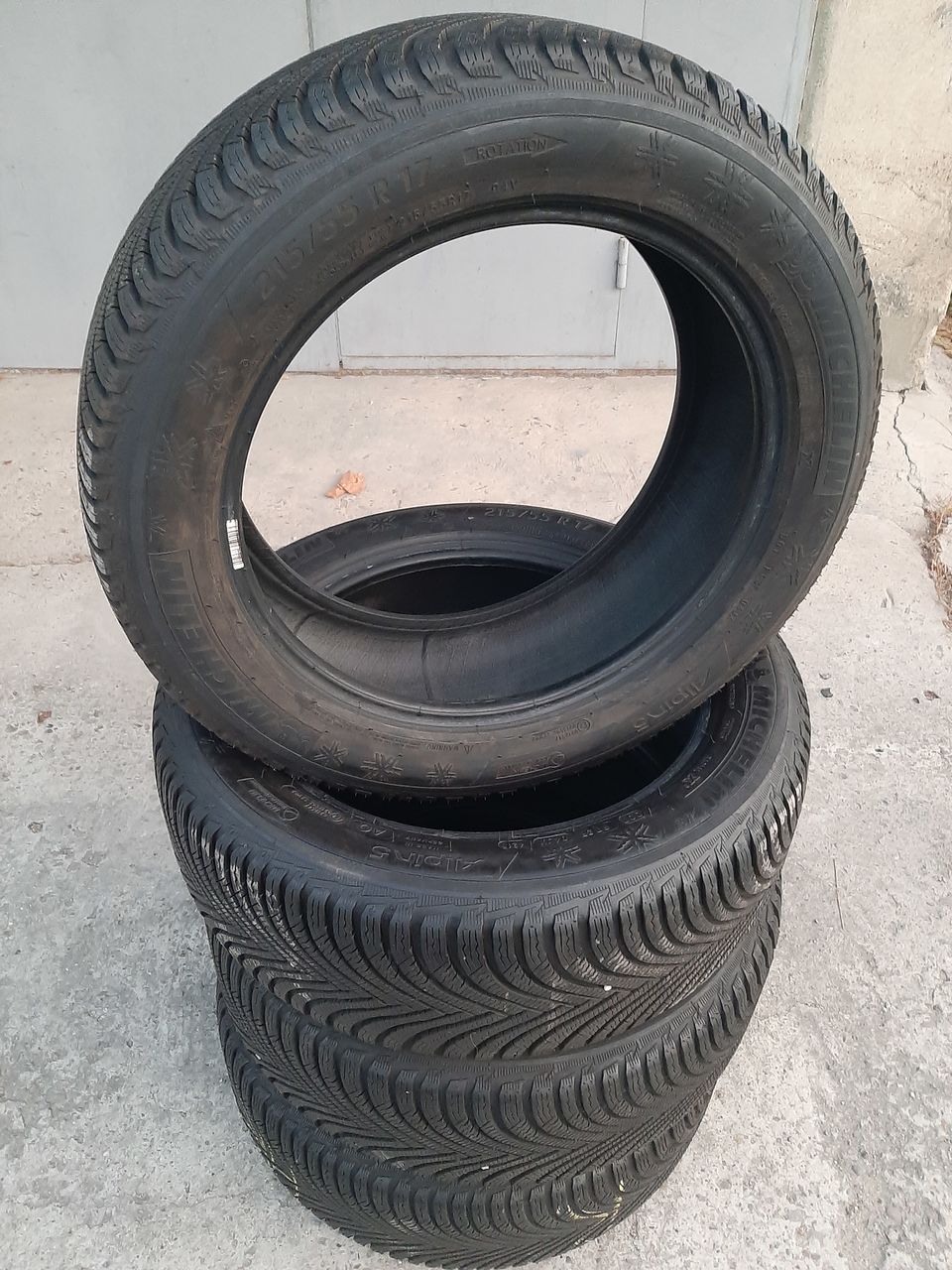 Michelin R17 215/55 95V Winter
