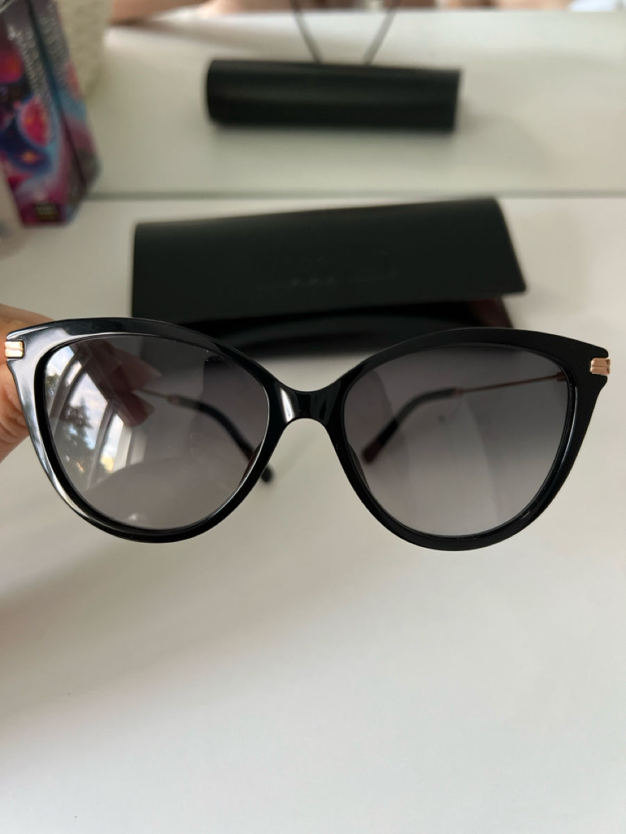 Moschino MOS069/S Cat eye Состояние хорошее foto 0