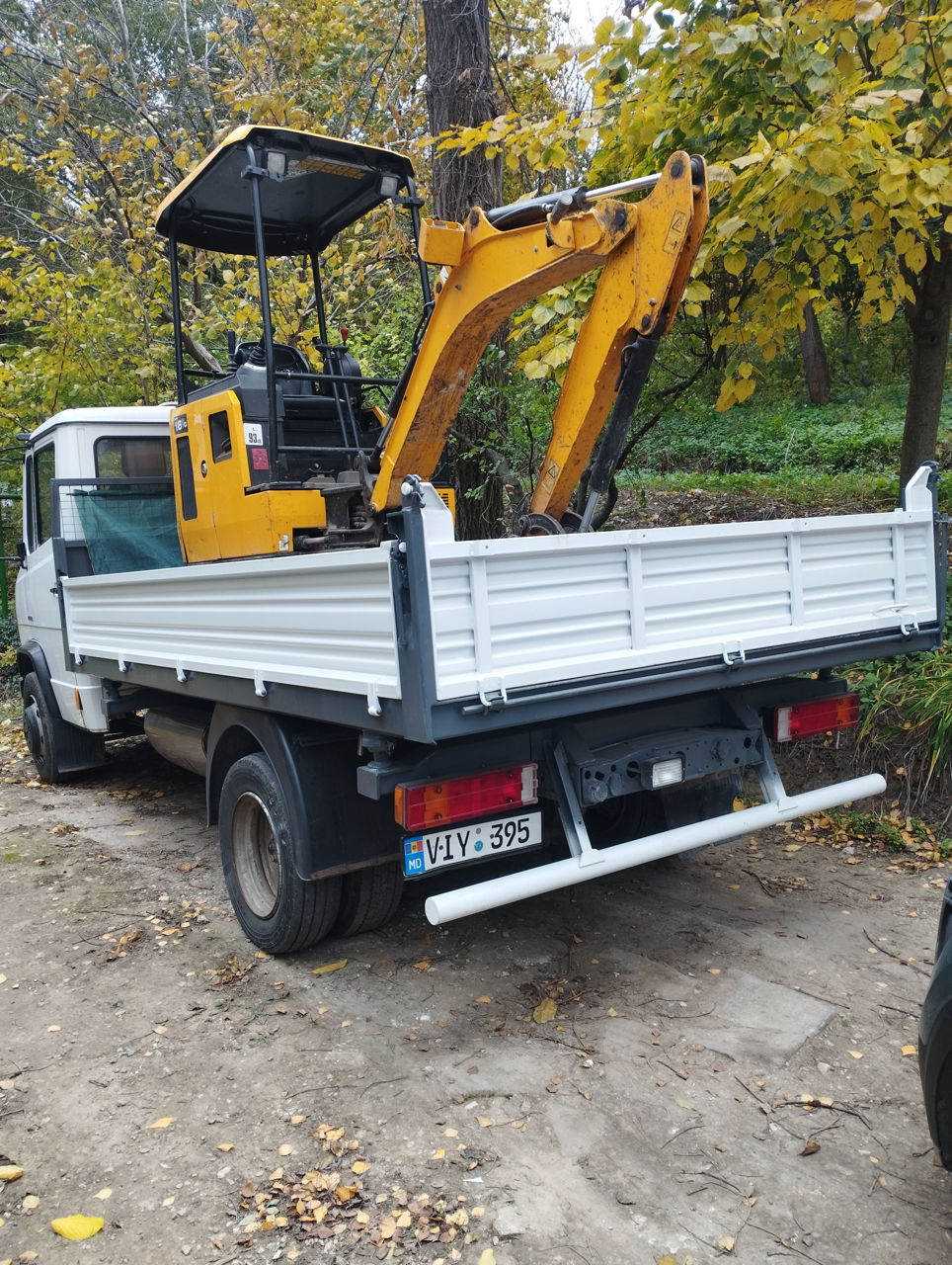 Аренда спецтехники. Мини экскаватор + самосвал / Servicii de  mini excavator + basculanta. foto 1
