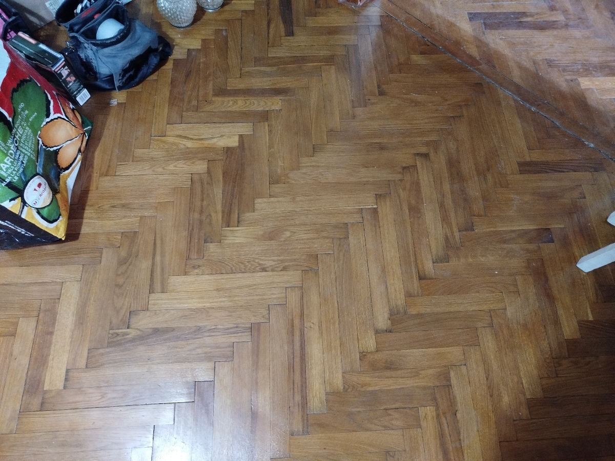 Parchet utilizat foto 1