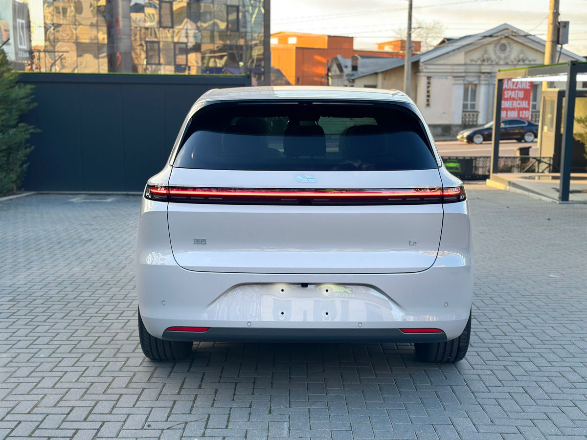 LiXiang L6 фото 4