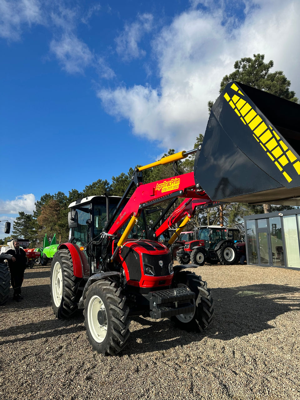 Tractor ArmaTrac 854 Lux 85 c.p. foto 0