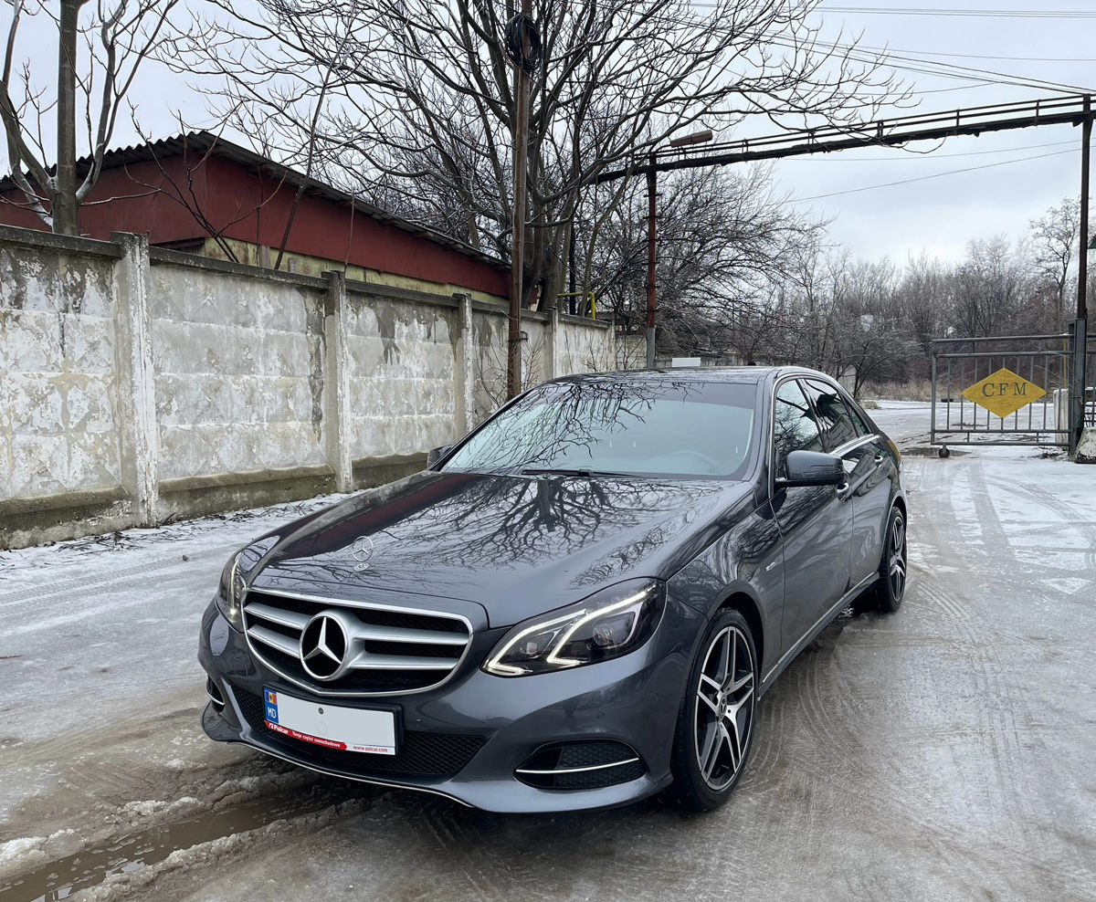 Mercedes E-Class 2015 г. с пробегом 404000 км, Дизель, 18350 €