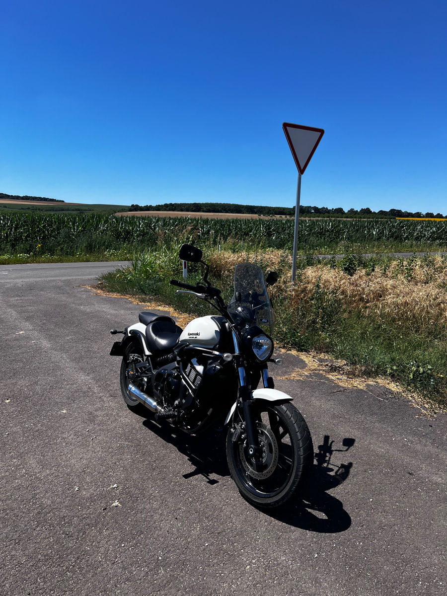 Kawasaki Vulcan S foto 1