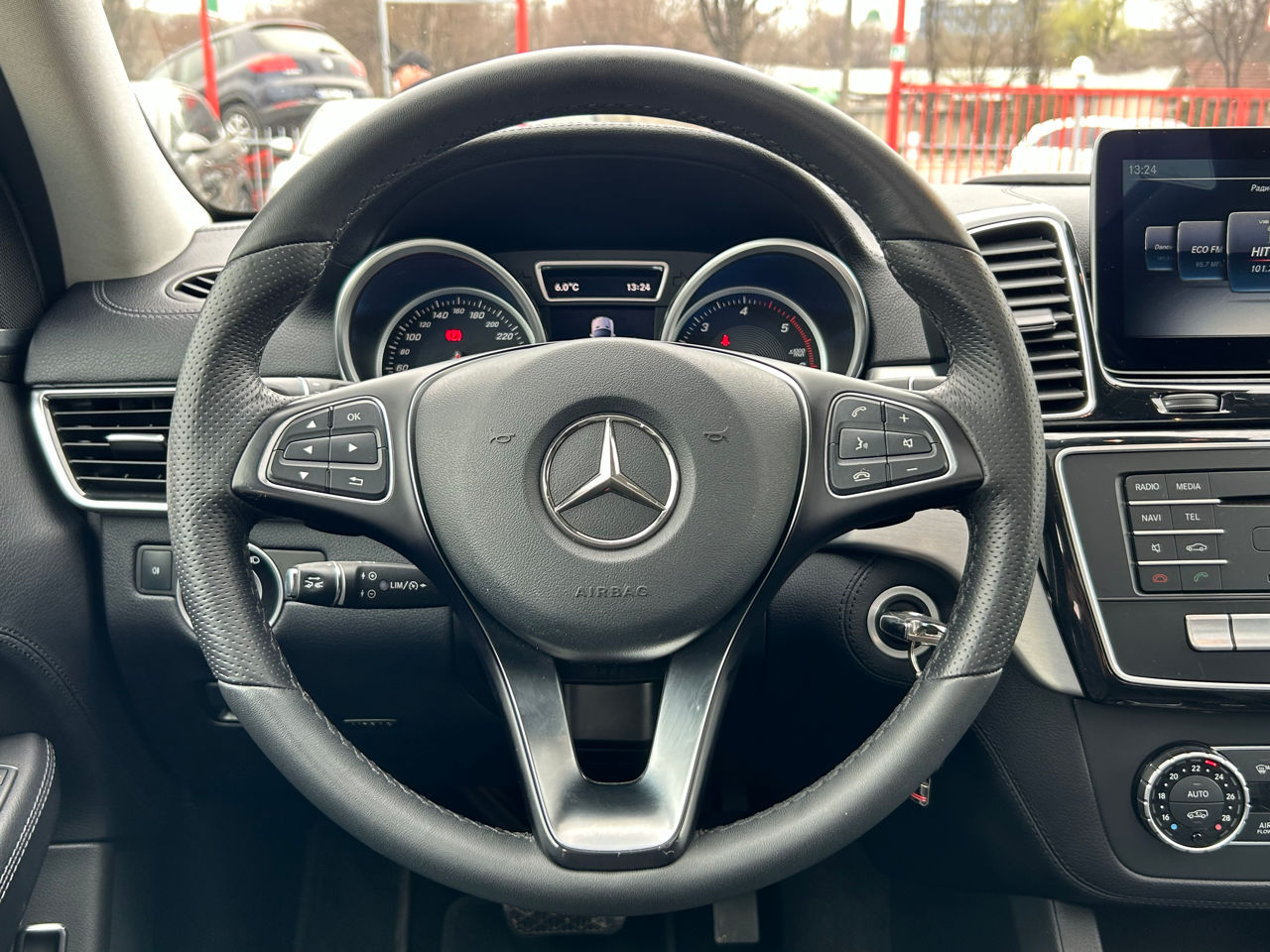 Mercedes GLE foto 11