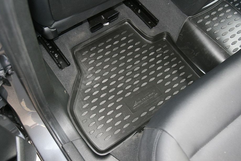 BMW X3 2011-2017 (F25). Covorase din poliuretan pentru interior. foto 3