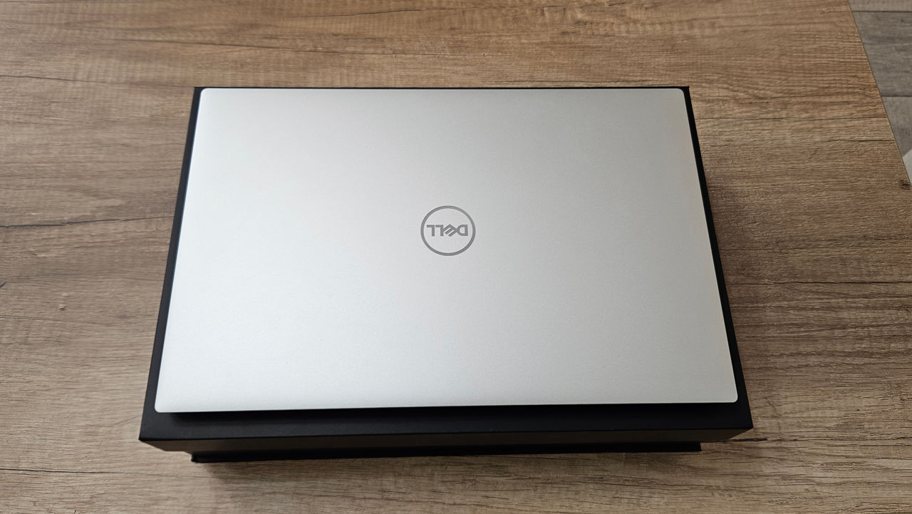 Ca NOU! Dell XPS 15 (i7 11800H/RTX 3050Ti 4Gb/ 32Gb/ 1Tb NVMe) foto 5