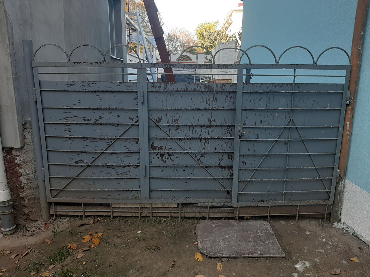 Vind poarta 1.8 3.2 Продам ворота 1.8 х3.2