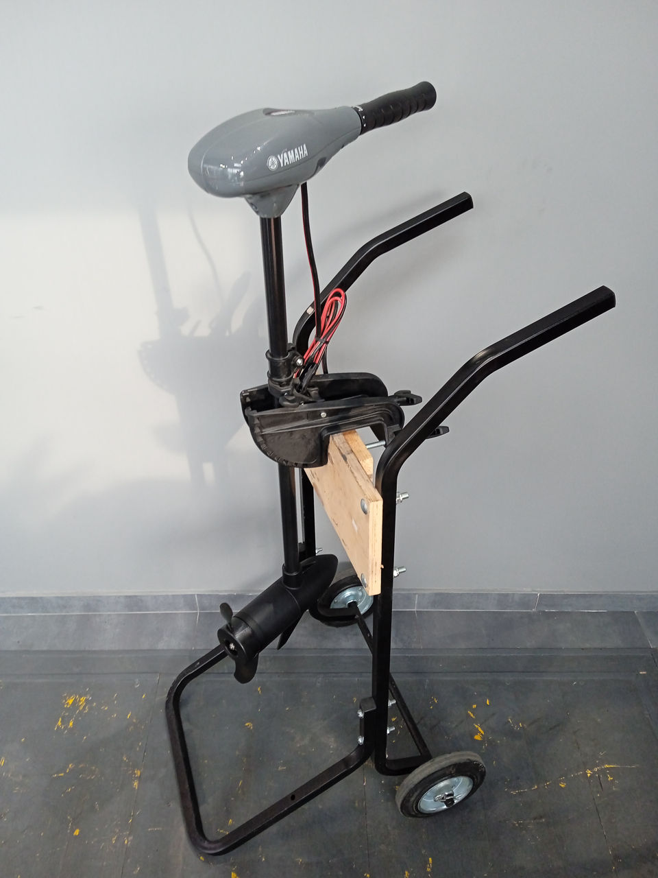 Motor barca Electric Yamaha M12 / M18 / M20 / M26 foto 1
