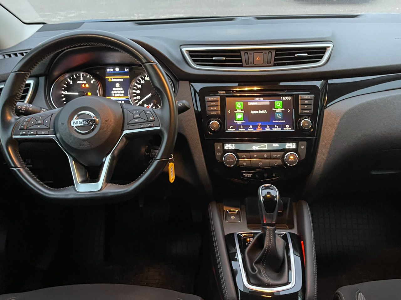 Nissan Qashqai foto 9