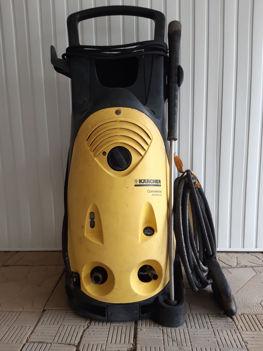 Автомойка KARCHER HD10-25