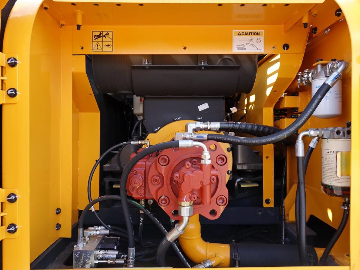 Excavator Hyundai 215l фото 5
