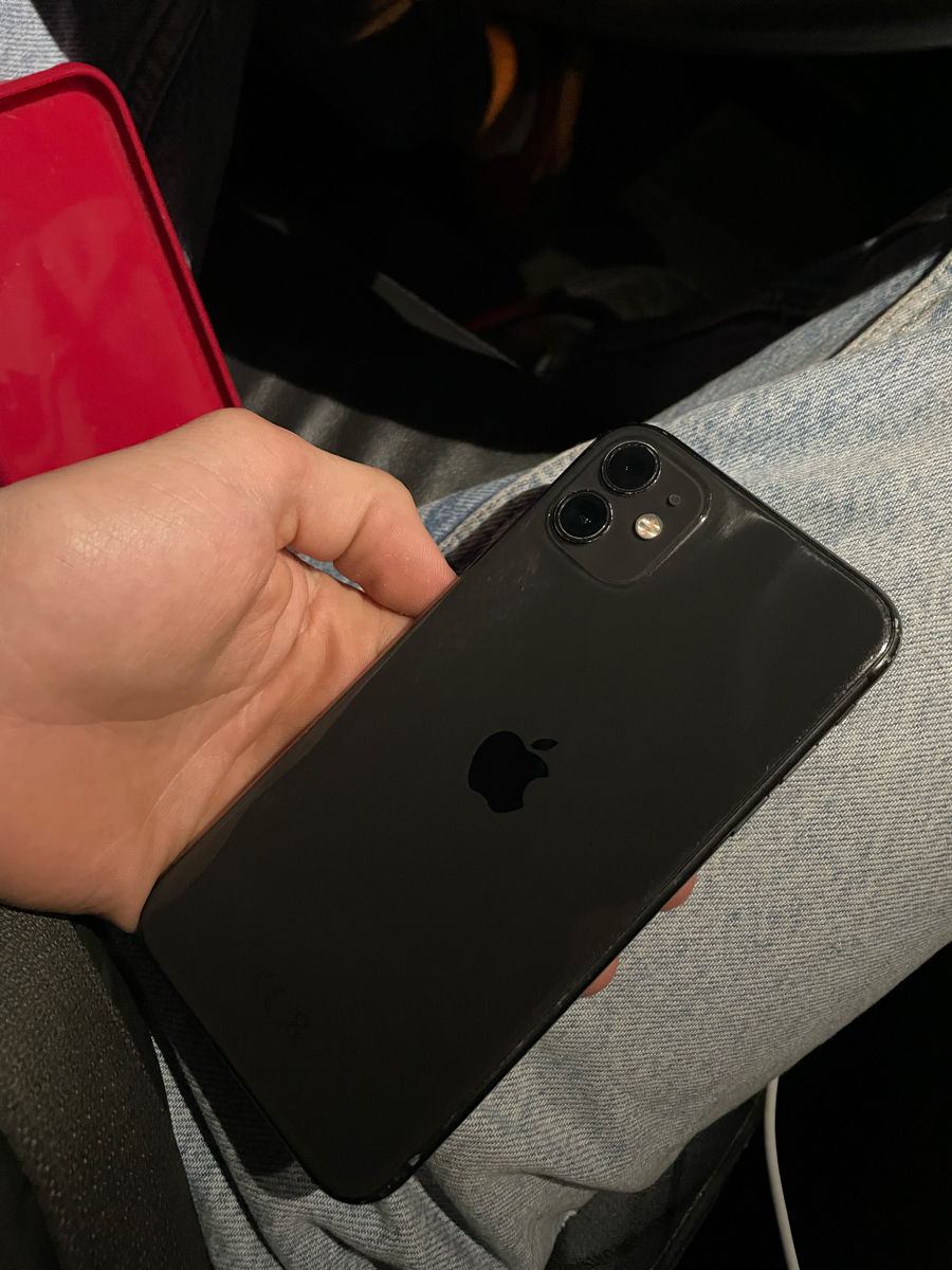 iPhone 11