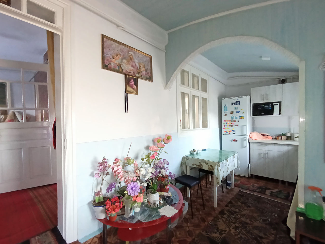 Casă de vânzare în orașul Drochia – zonă liniștită, perfectă pentru o familie! foto 5