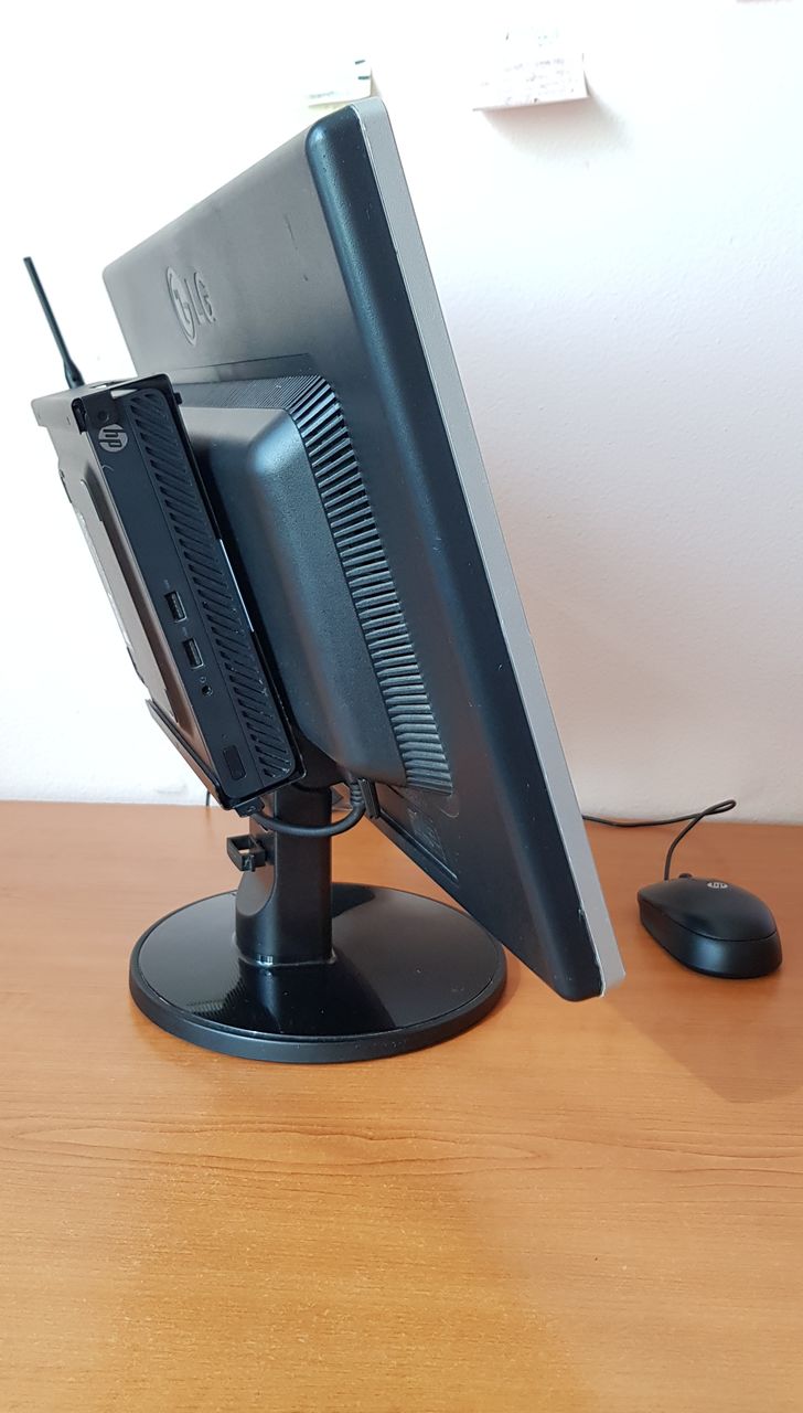 Stationar Compact si foarte Puternic HP 260 G3 DM Business PC