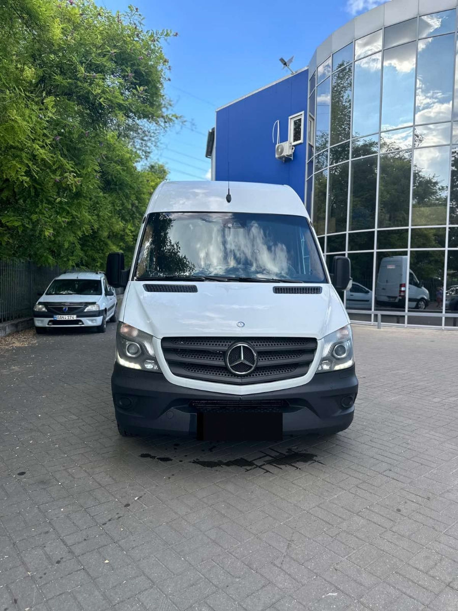 Mercedes Sprinter foto 0