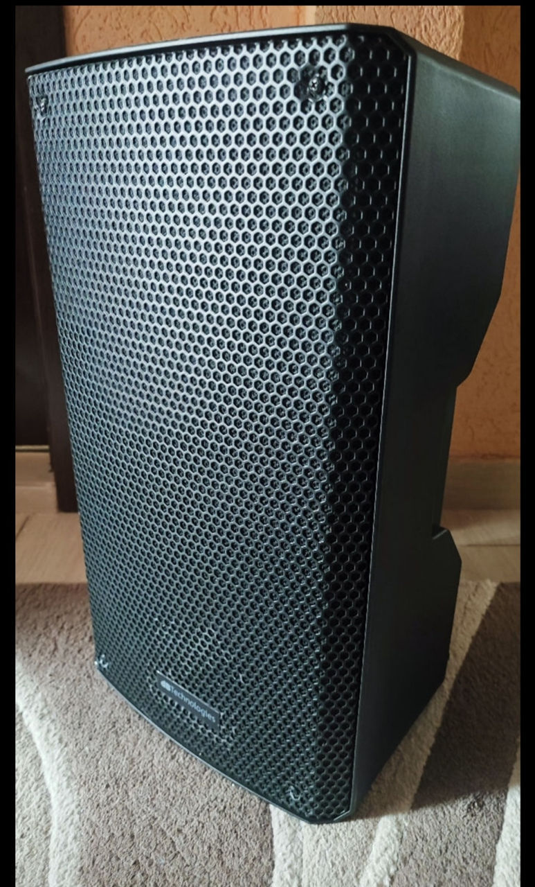 DB Technologies KL 10 - Активный  мониторный сабвуфер, сателлит 400 Вт с Bluetooth foto 2