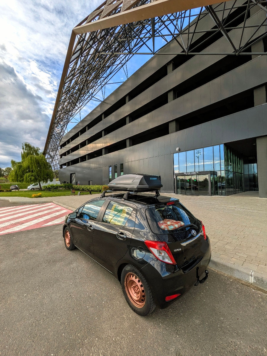 Toyota Yaris foto 1