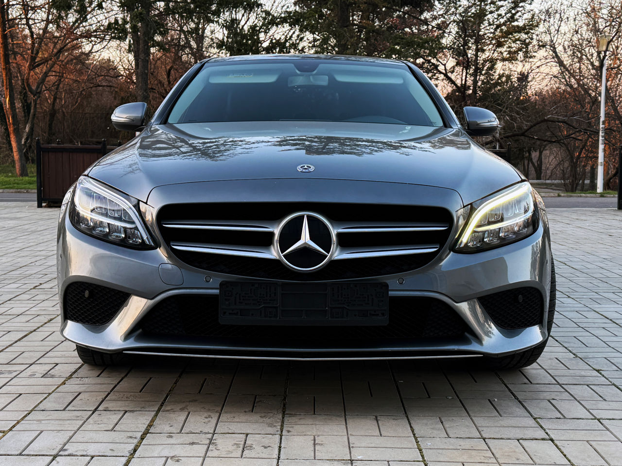 Mercedes C-Class foto 8