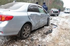 Toyota Yaris foto 17