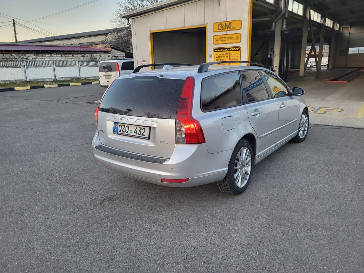 Volvo V50 foto 3