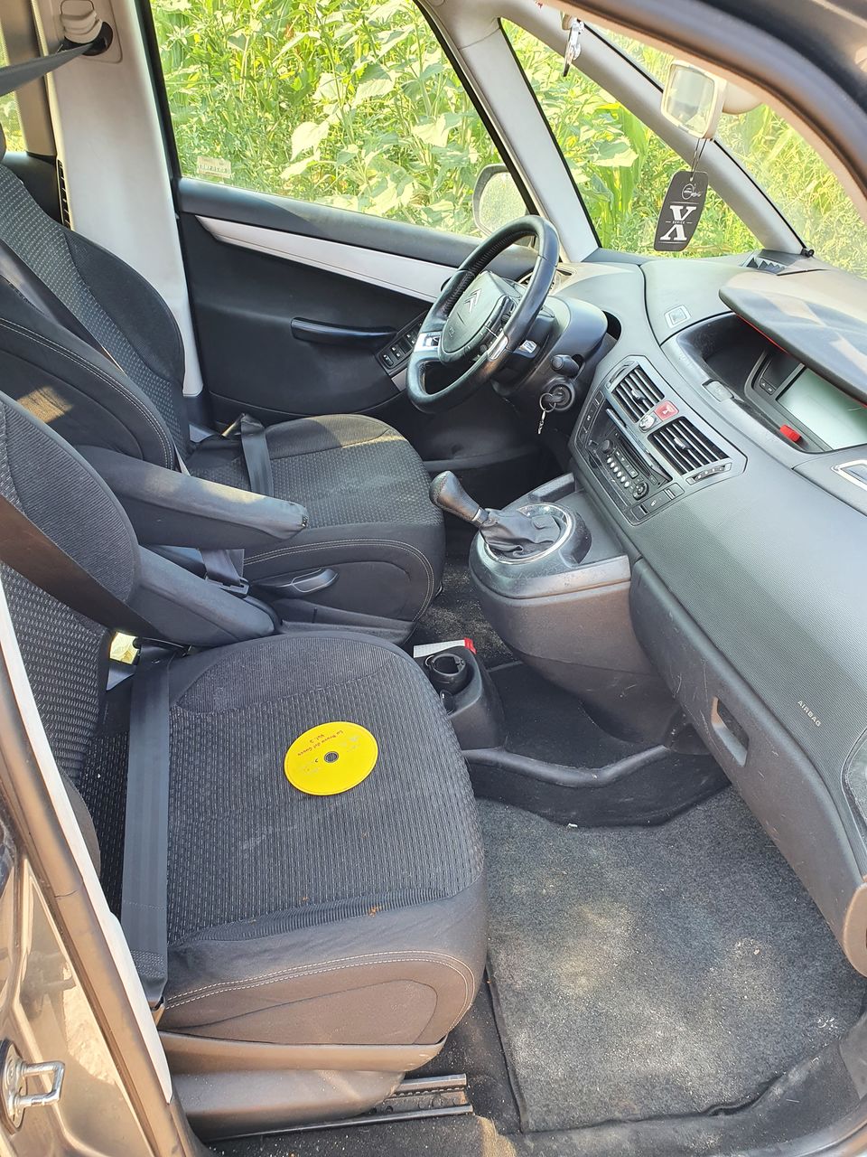 Dezmembrez Citroen C4 Picasso. foto 3