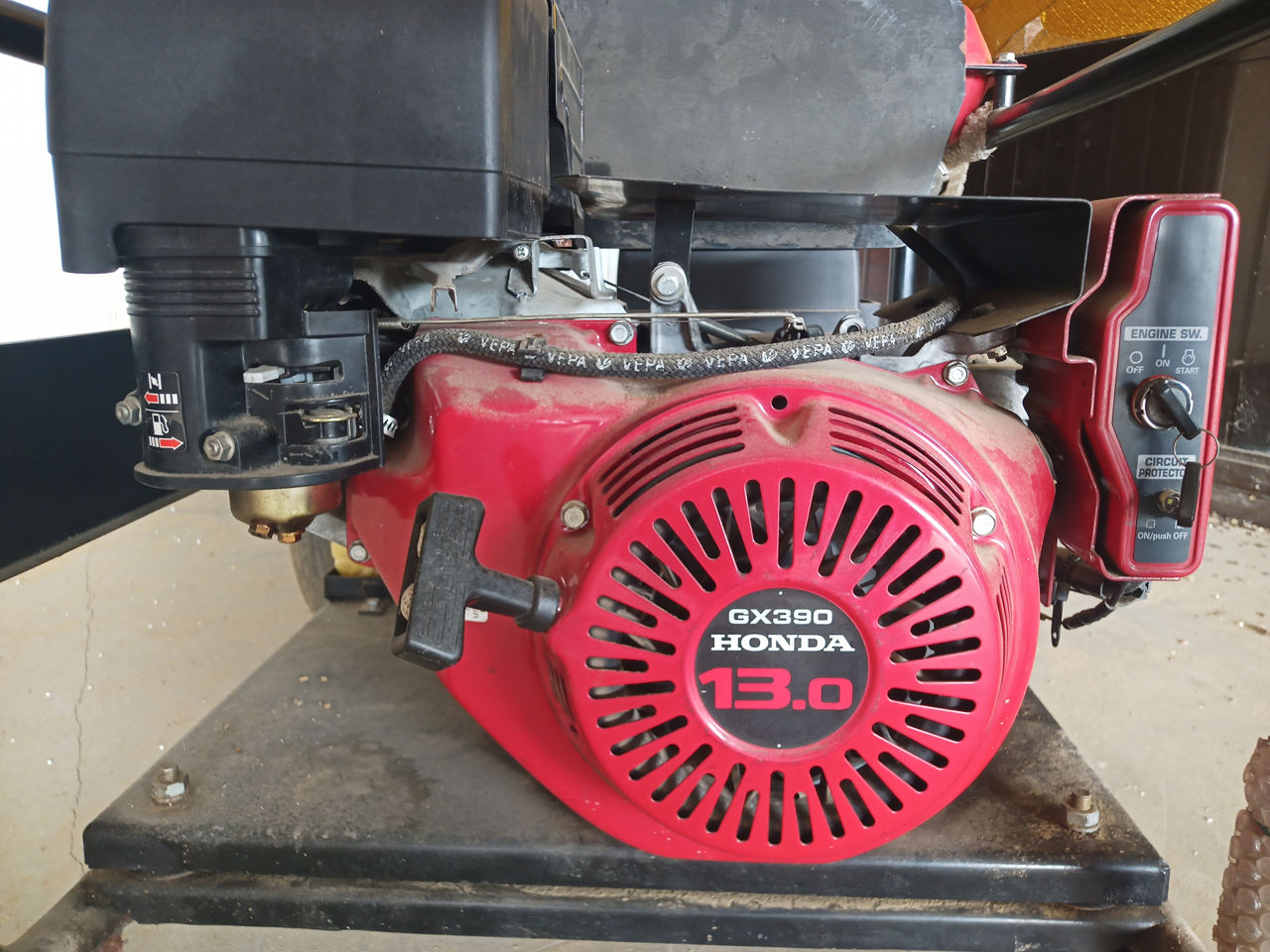 Generator H 7500 S Honda 390  7.5KW Monofazat 220V. foto 2