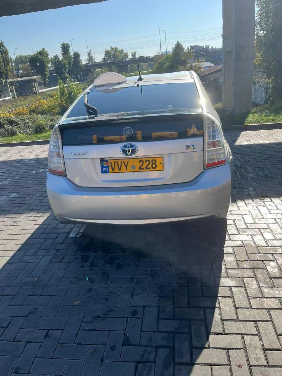 Toyota Prius foto 3