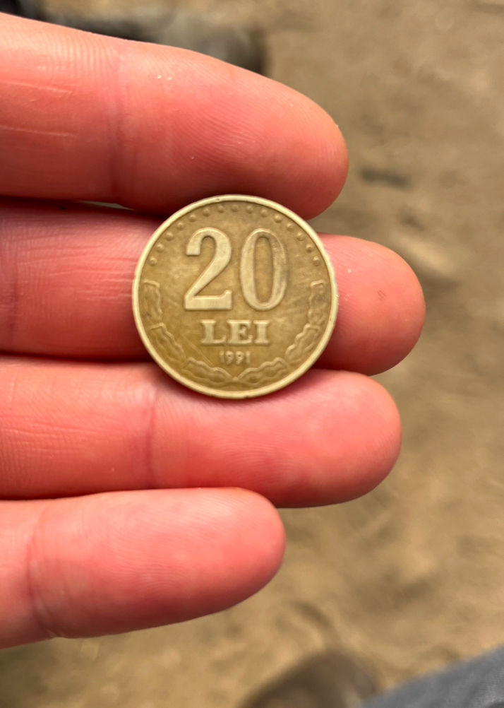 Vând monede vechi  foto 4
