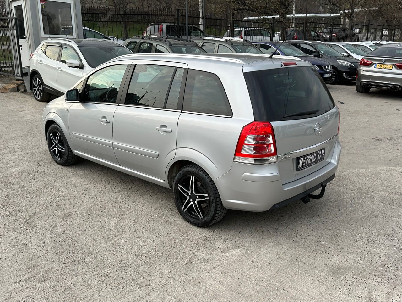 Opel Zafira foto 8