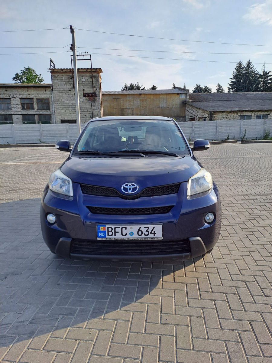 Toyota Urban Cruiser фото 2