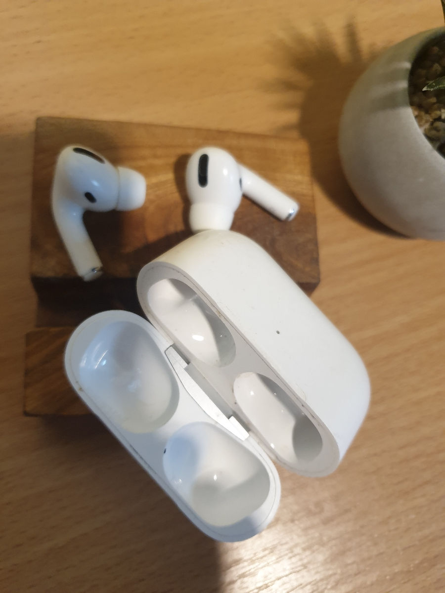 Наушники airpods Pro б/у фото 3