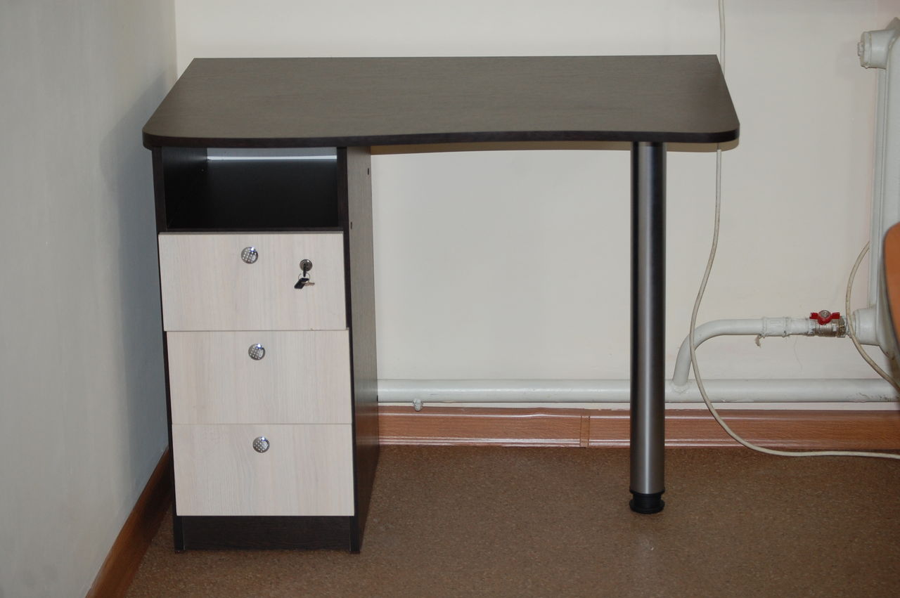стол для компьютера ширина 70 см