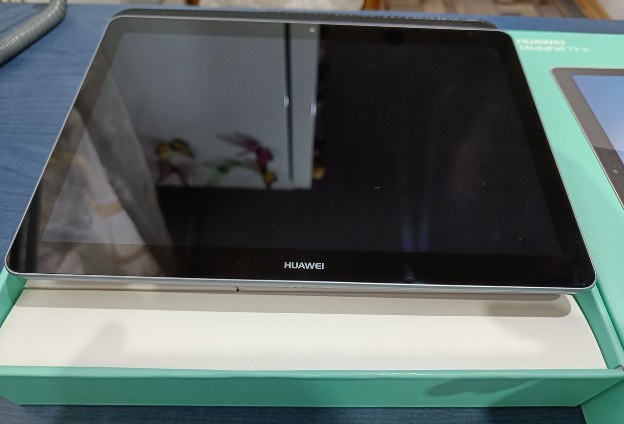 Продаю Планшет HUAWEI MediaPad T3 10