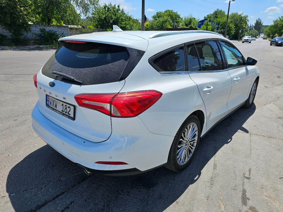 Ford Focus foto 4