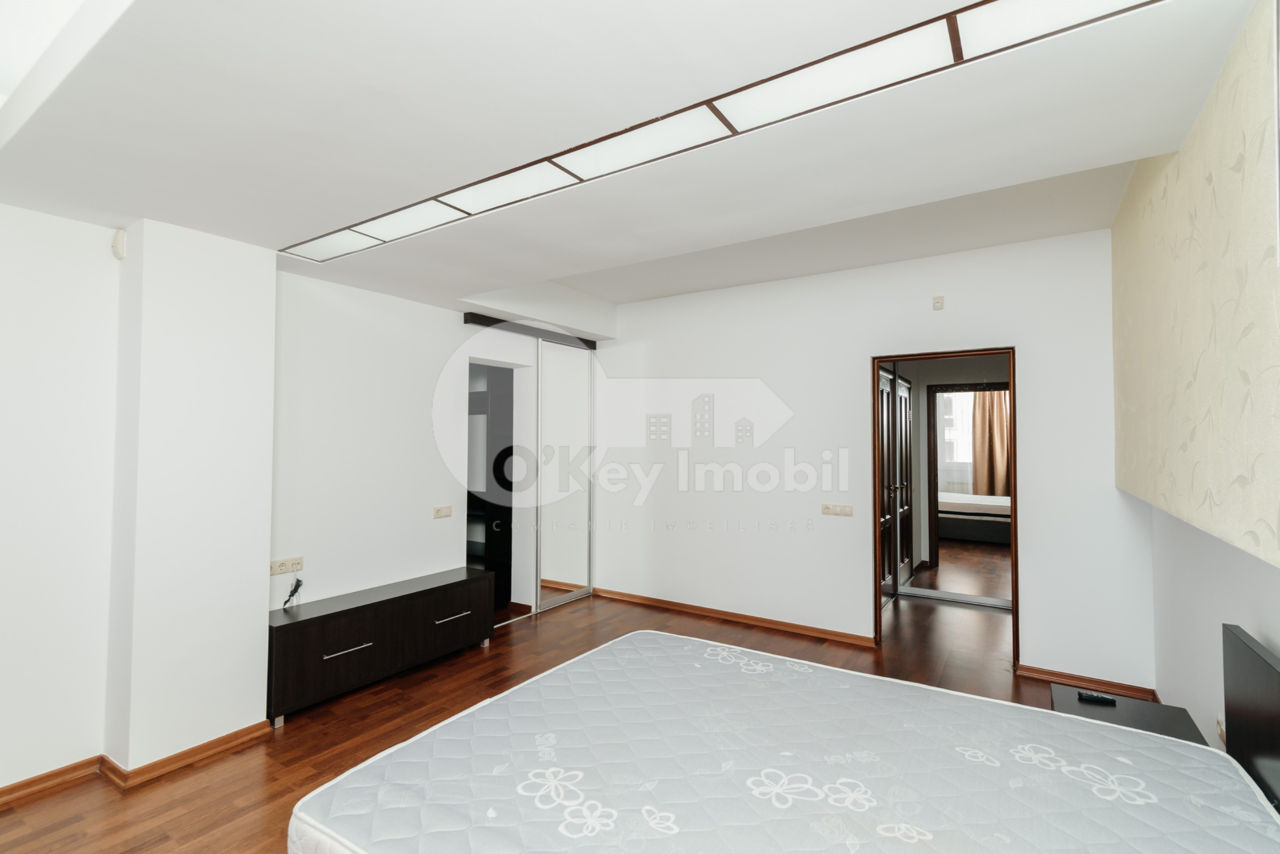 Apartament cu 3 camere, 120 m², Centru, Chișinău foto 16