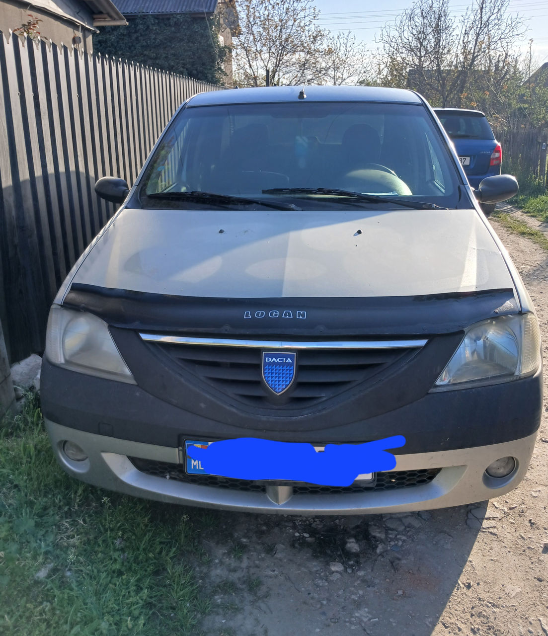 Dacia Logan foto 0