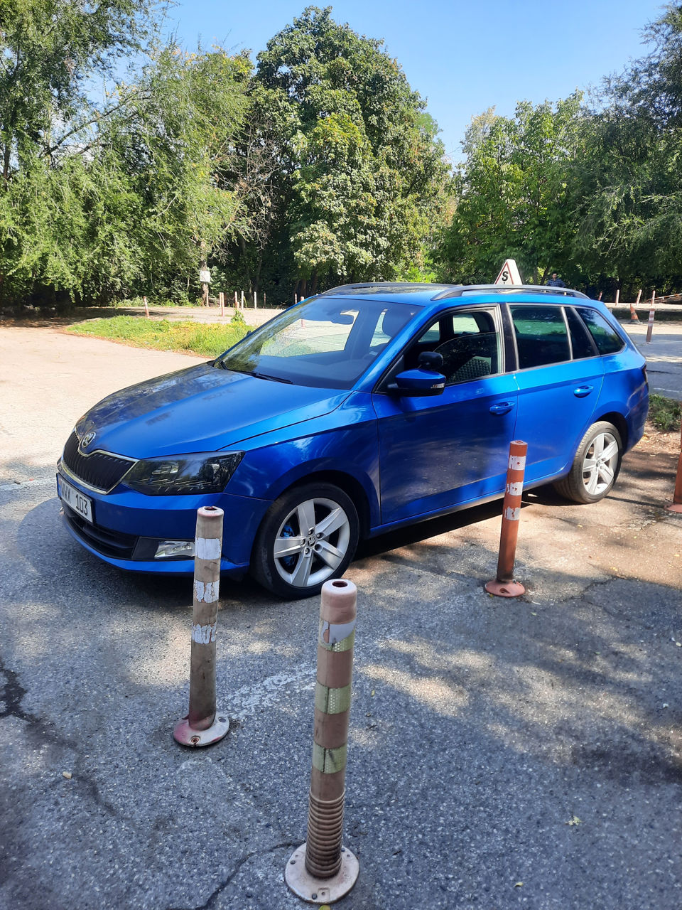 Lectii practice individuale, conducerea pe skoda fabia "B" cutiea Manuala si Automat rusa  si romana foto 0