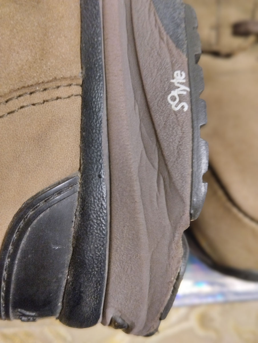 Кожаные кроссы Asics Duomax  44,5 размер foto 4