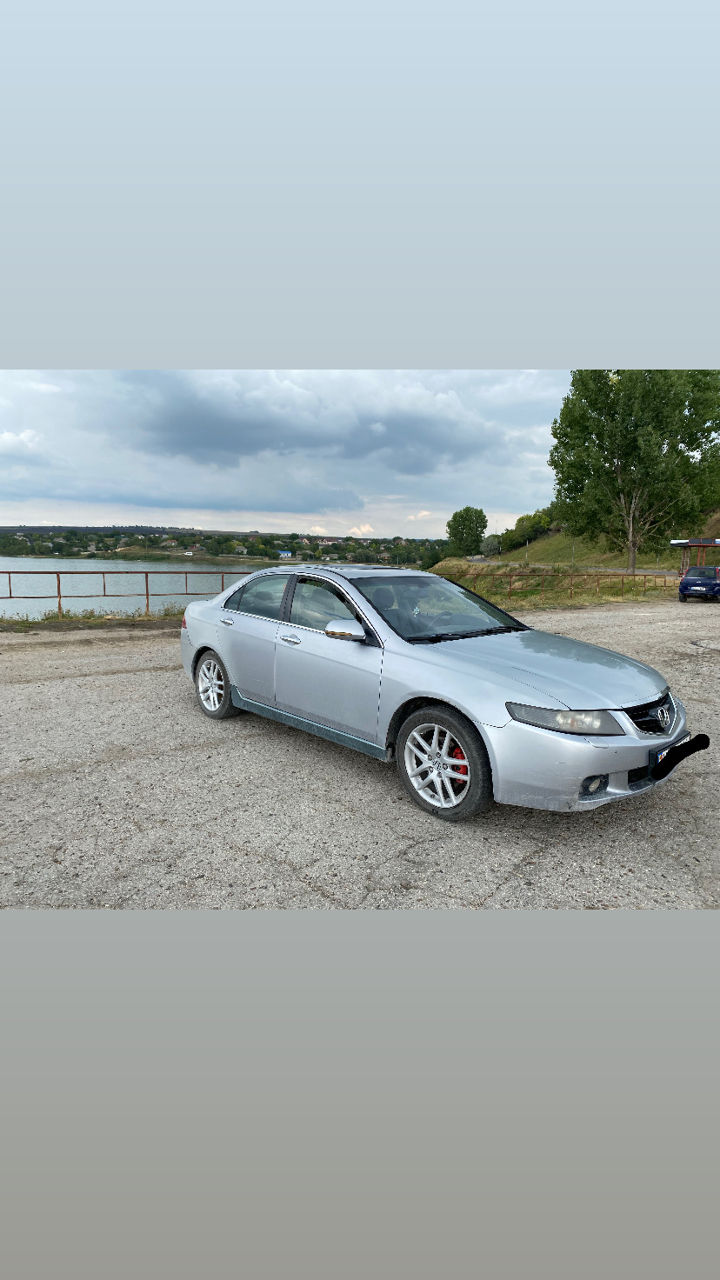 Honda Accord foto 0