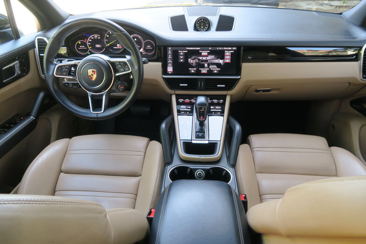 Porsche Cayenne foto 8