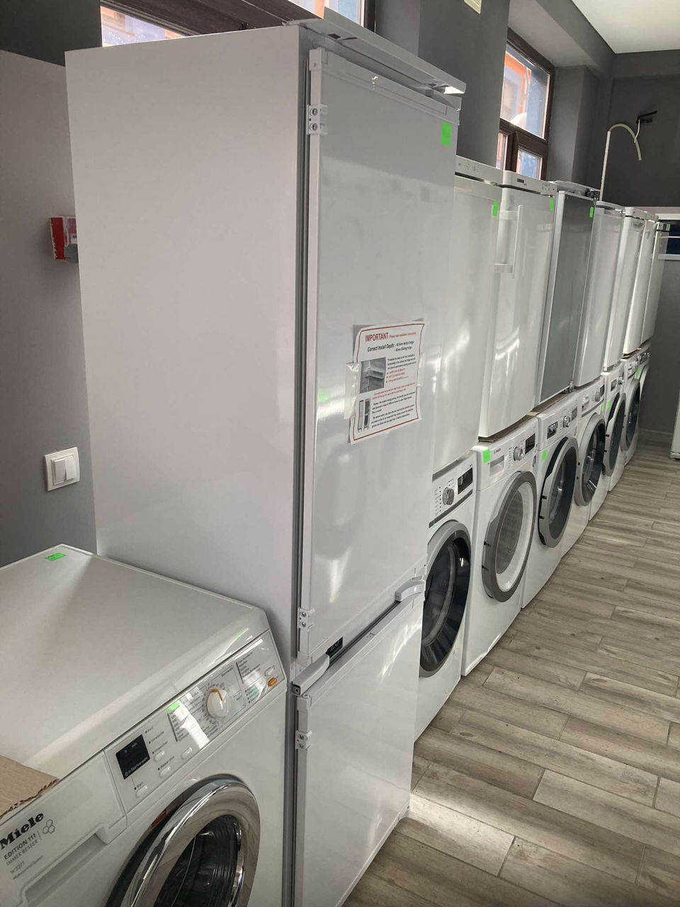 Frigidere incorporabile Beko ,Gorenje și Siemens foto 0