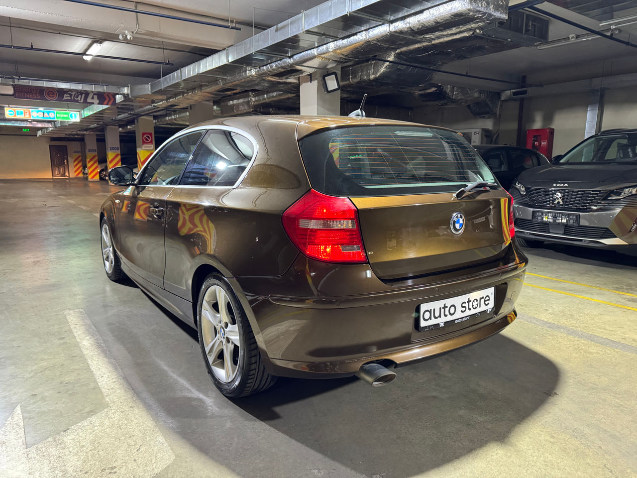 BMW 1 Series фото 2