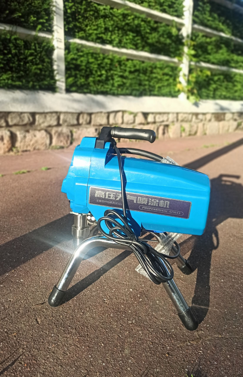 Аппарат безвоздушной покраски FengKe 395/ аналог Graco 390./Aparat pentru vopsire fără aer. foto 3