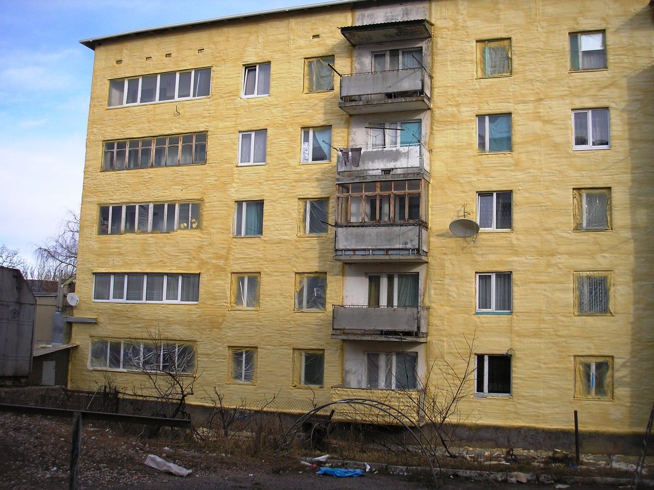 Izolare cu spuma poliuretanica cel mai bun pret! Experienta in domeniu 15 ani. foto 16