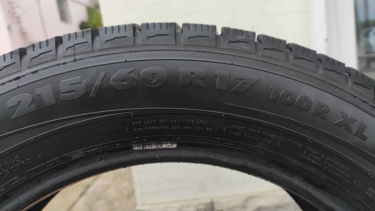 215-60-r-17-4-2800-lei-nokian