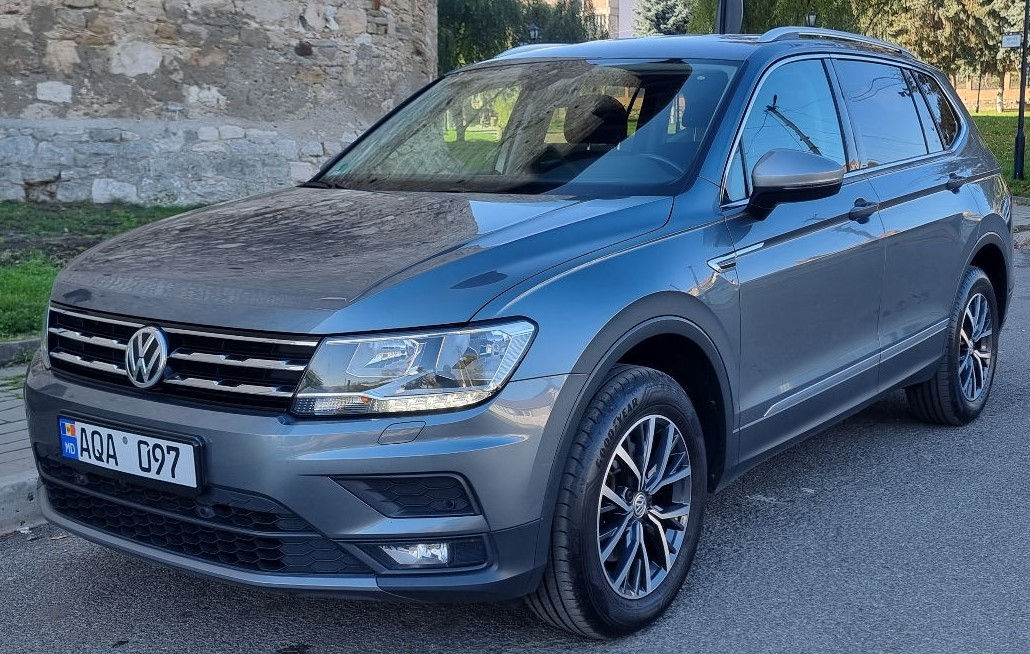 Volkswagen Tiguan foto 1